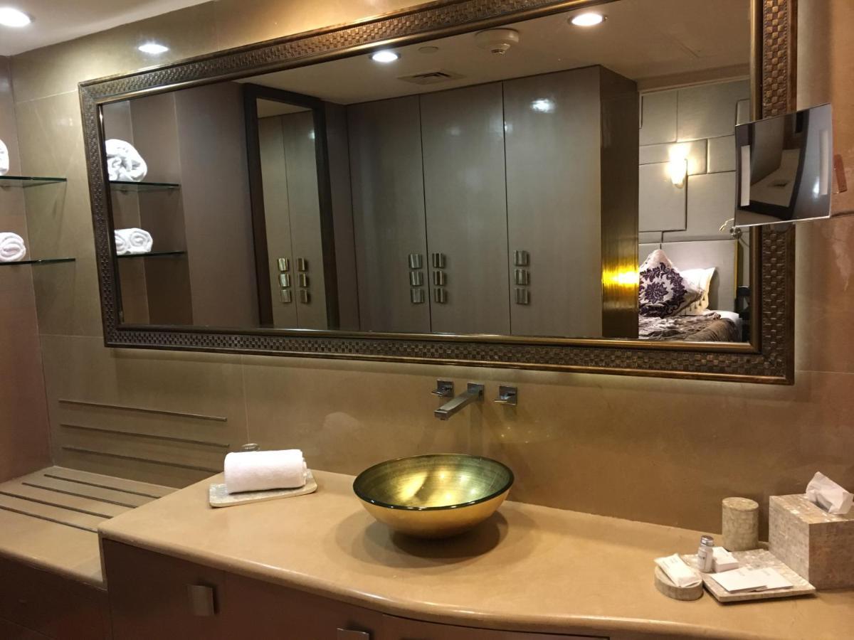 Radisson Blu Hotel Mbd Лудхиана Экстерьер фото