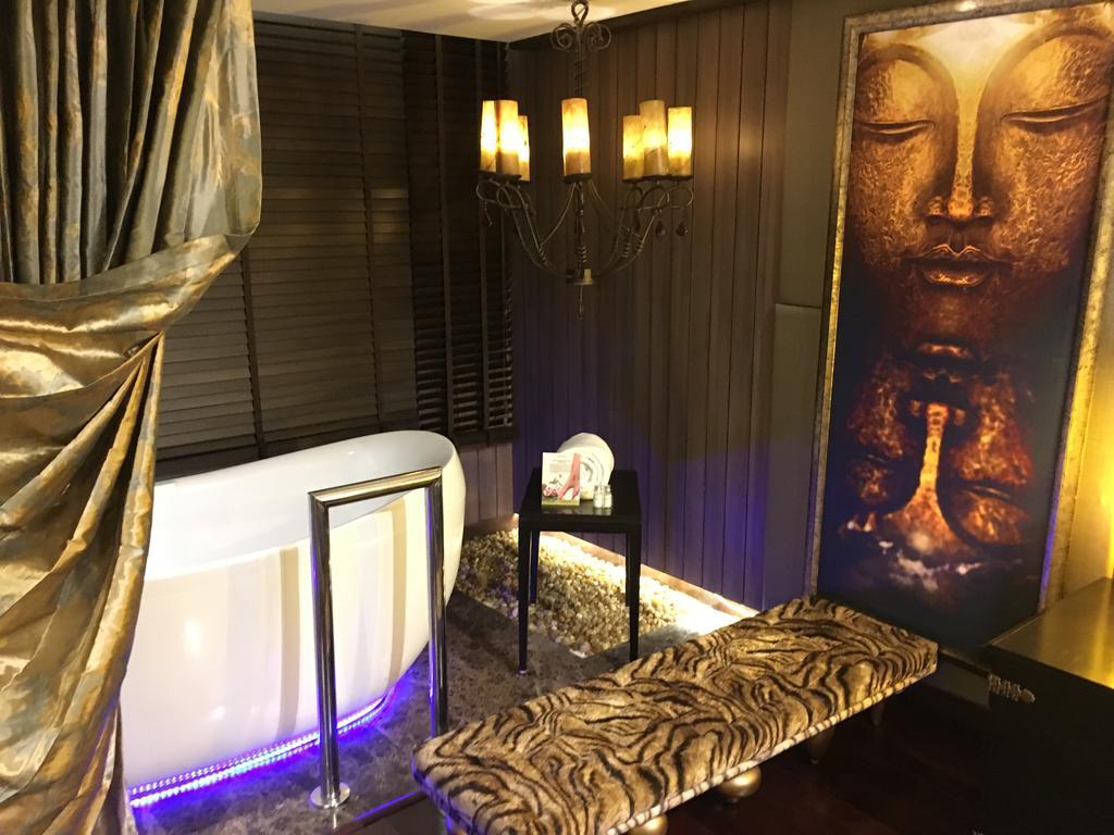 Radisson Blu Hotel Mbd Лудхиана Экстерьер фото
