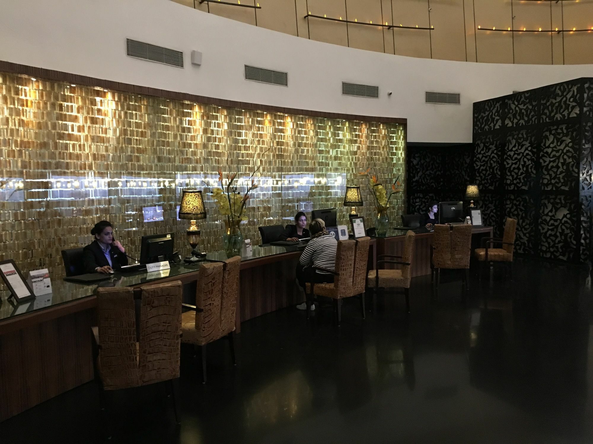Radisson Blu Hotel Mbd Лудхиана Экстерьер фото